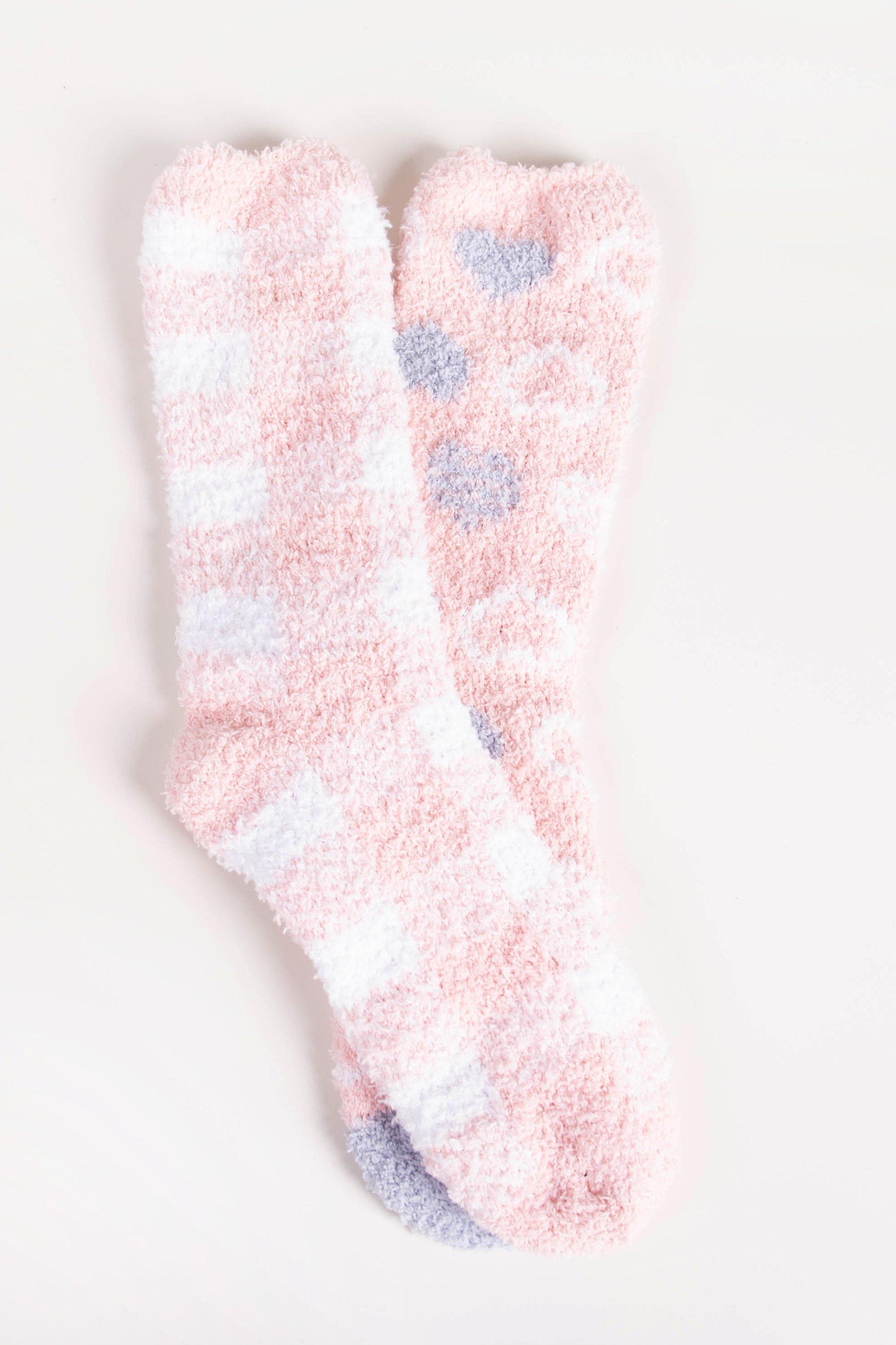 2 PACK FLUFFY SOCKS