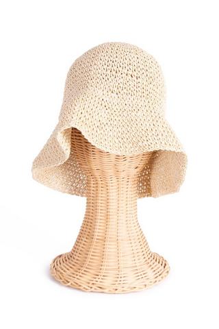 CROCHET HAT TAN