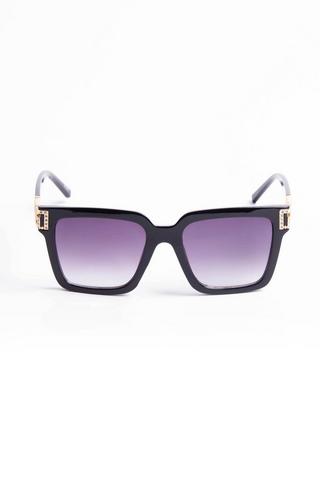 SQUARE SUNGLASSES