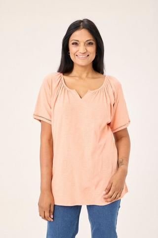 EMBROIDERED TOP CORAL