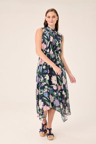 FLORAL FIT AND FLARE DRESS