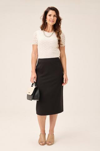 BOX PLEAT ANTIK SKIRT