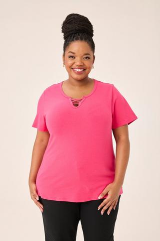 NECKLINE DETAIL T-SHIRT CERISE