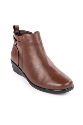 WEDGE BOOTS BROWN - Bata