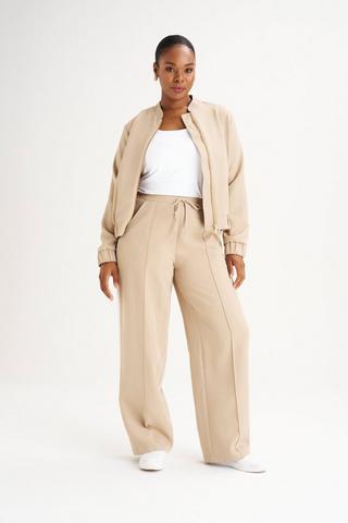 STONE PANTS SIDE DETAIL