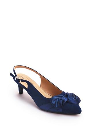 SLINGBACK KITTEN HEEL