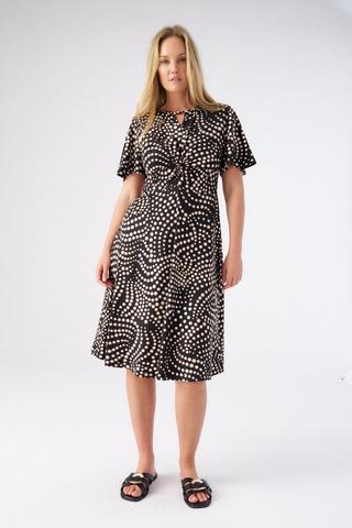 PRINTED FIT AND FLARE DRESS