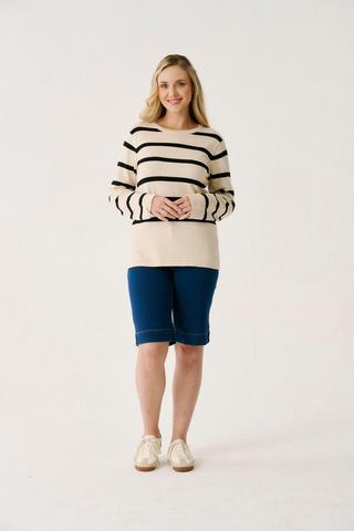 WONDERFIT BERMUDA SHORTS