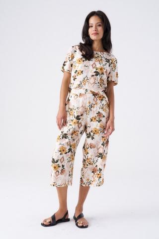 FLORAL PRINT WIDE LEG CROPS