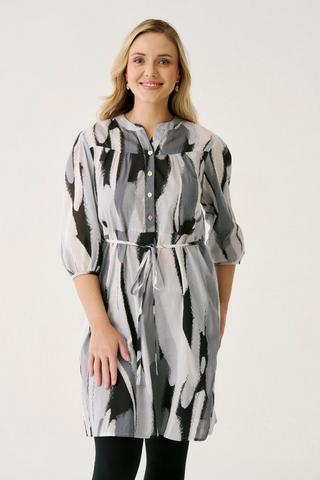 PRINTED HENLEY TUNIC