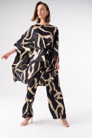 PRINTED SATIN PANTS