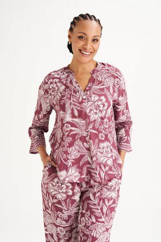 BURGUNDY PRINTED HENLEY TOP