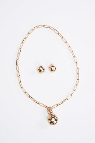 EARRINGS AND NECKLACE SET