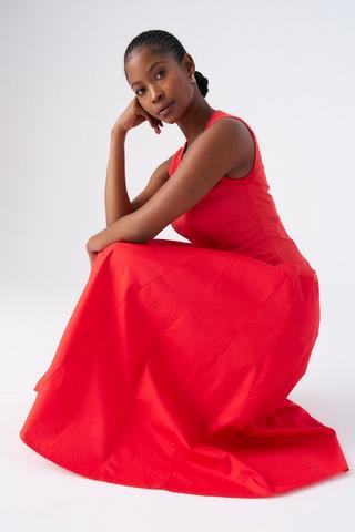 KNIT FIT AND FLARE DRESS RED