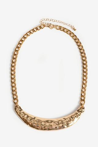 STATEMENT HAMMERED GOLD NECKLACE