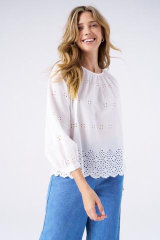 WHITE ANGLAISE TOP