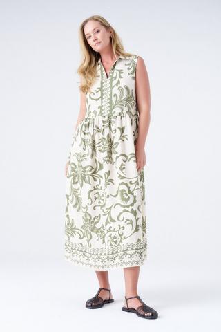 FIT AND FLARE HENLEY PRINTED DRESS