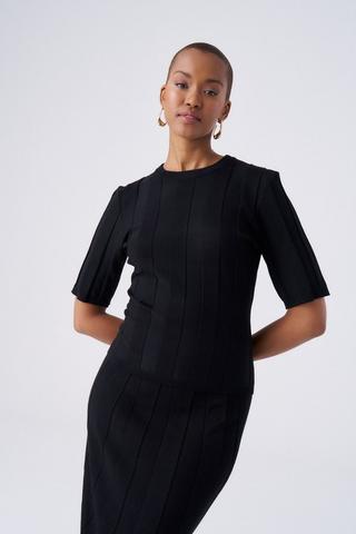 TEXTURED KNIT TOP BLACK