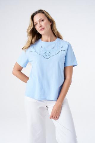 EMBELLISHED TEE BABY BLUE