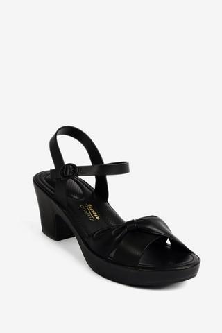 BLACK HEELS - Bata