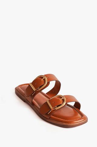BUCKLE SANDAL TAN