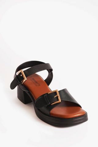 WONDERFIT BLOCK HEELS