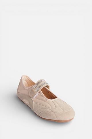 WONDERFIT BALLET SNEAKERS