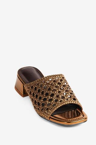 GOLD WOVEN BLOCK HEELS