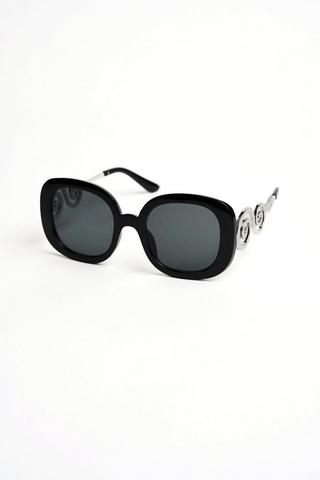 DETAILED SUNGLASSES