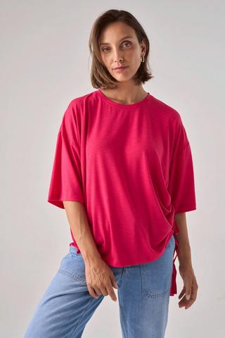 SIDE RUCHED TOP CERISE