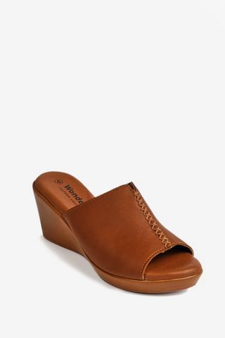 WONDERFIT LEATHER WEDGE BROWN
