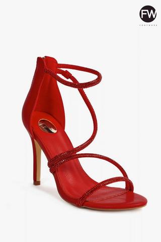 RED HEELS - Footwork
