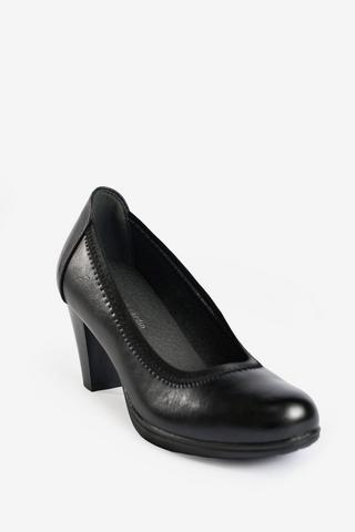 BLACK COURT HEEL - Pierre Cardin