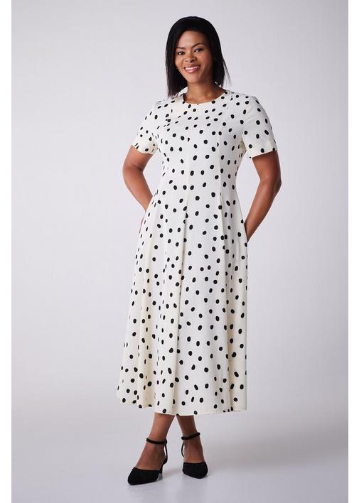 04_106626839_SI_00?w=505&h=708