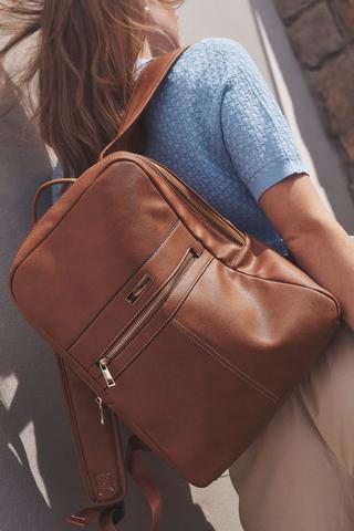 BACK PACK TAN