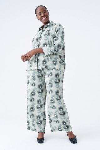 WIDE LEG PRINTED PANTS