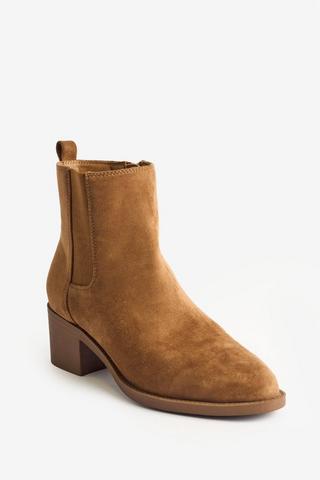 WONDERFIT CAMEL HEELED POINTY BOOT
