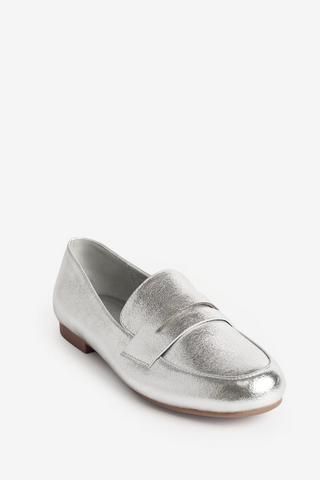 SILVER LOAFER