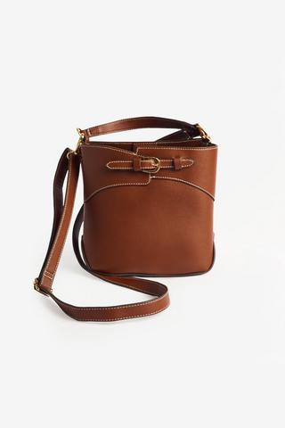 CROSSBODY BELTED TAN BAG