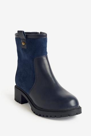 NAVY ANKLE BOOT