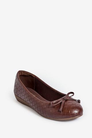 WONDERFIT LOW WEDGE PUMP