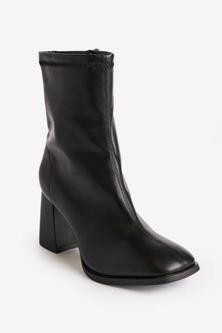 WONDERFIT HEELED BOOT BLACK