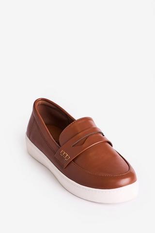 TAN LOAFER