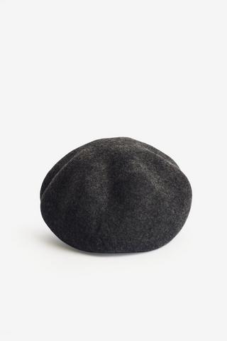 STRUCTURED BERET GREY