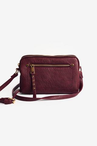 CROSSBODY BAG BURGUNDY