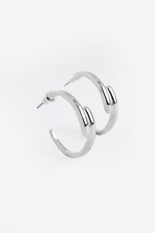 SILVER TEARDROP HOOP