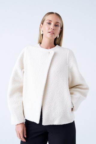 WHITE BOUCLE JACKET