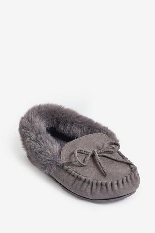 GREY MOCCASIN SLIPPER
