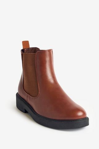 TAN CHELSEA BOOT