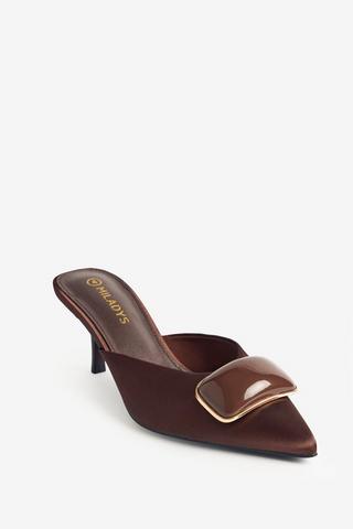 KITTEN HEEL BROWN